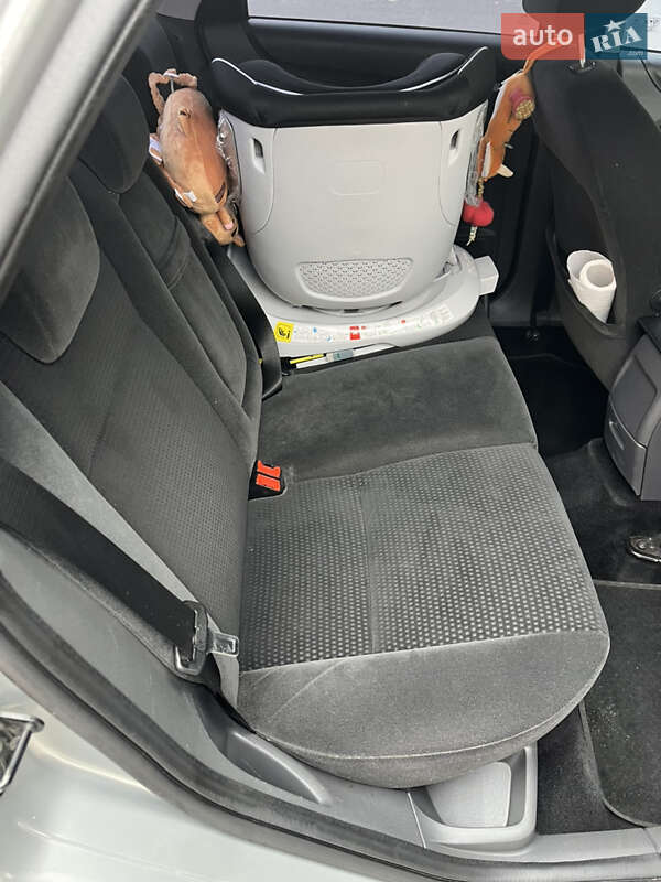Седан Ford Focus 2005 в Хмельнике