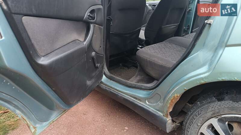 Хэтчбек Ford Focus 2000 в Овруче
