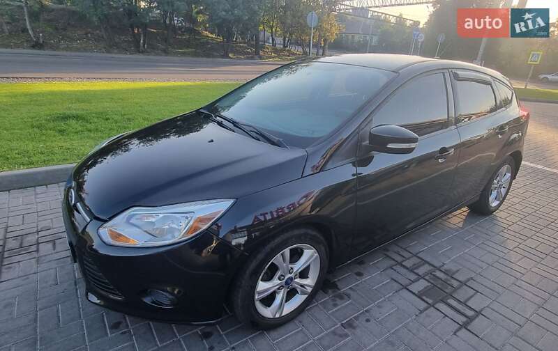 Хэтчбек Ford Focus 2013 в Днепре фото 5 Хэтчбек Ford Focus 2013 в Днепре