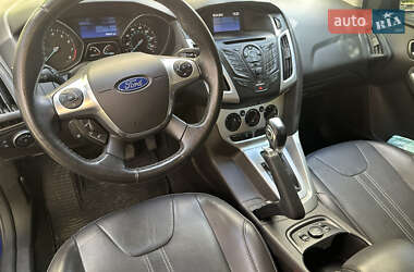 Седан Ford Focus 2013 в 