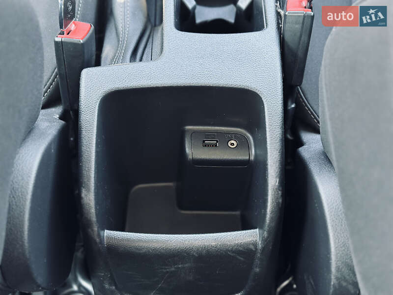 Седан Ford Focus 2017 в Кременчуге