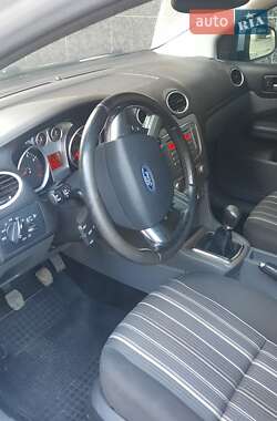 Седан Ford Focus 2008 в 