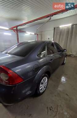 Седан Ford Focus 2008 в 