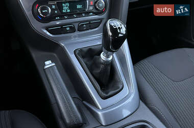 Универсал Ford Focus 2014 в 