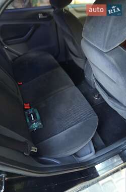 Седан Ford Focus 2006 в 