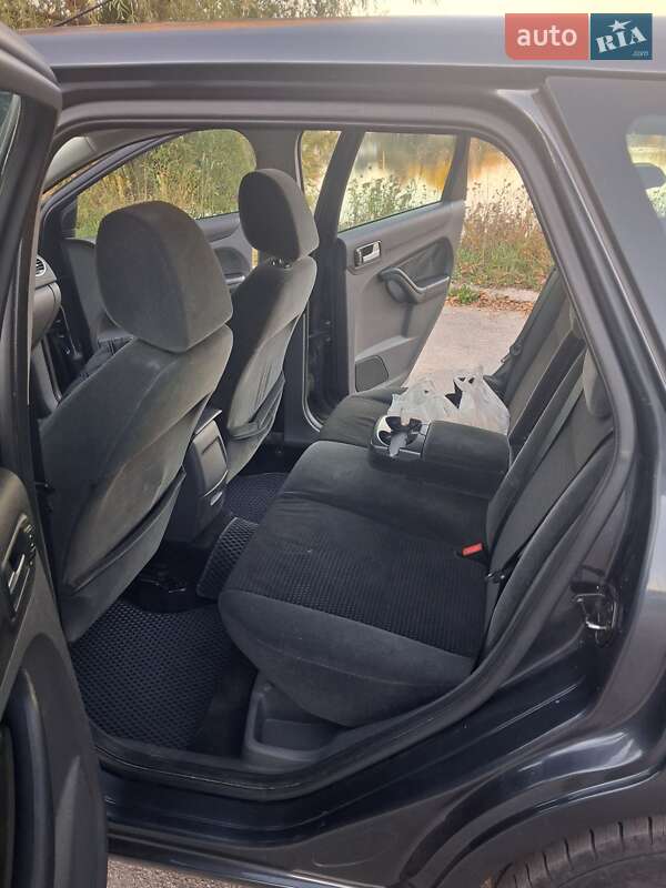 Универсал Ford Focus 2006 в Богуславе фото 10 Универсал Ford Focus 2006 в Богуславе
