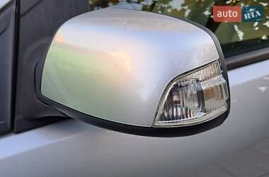 Хэтчбек Ford Focus 2007 в 