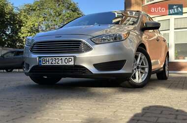 Седан Ford Focus 2016 в 