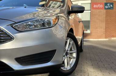 Седан Ford Focus 2016 в 