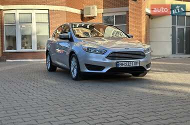 Седан Ford Focus 2016 в 