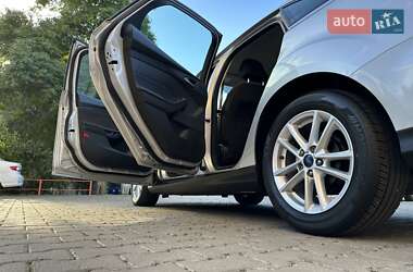 Седан Ford Focus 2016 в 