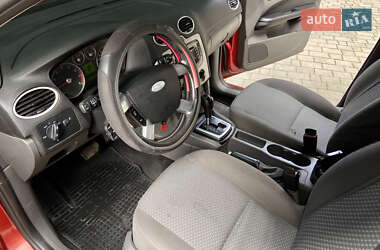 Хетчбек Ford Focus 2006 в 