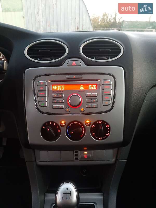 Универсал Ford Focus 2010 в Ровно