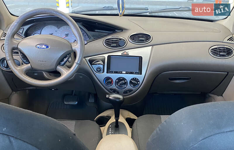 Седан Ford Focus 2003 в Одесі