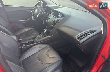 Хэтчбек Ford Focus 2015 в 