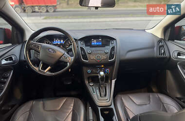 Хэтчбек Ford Focus 2015 в 