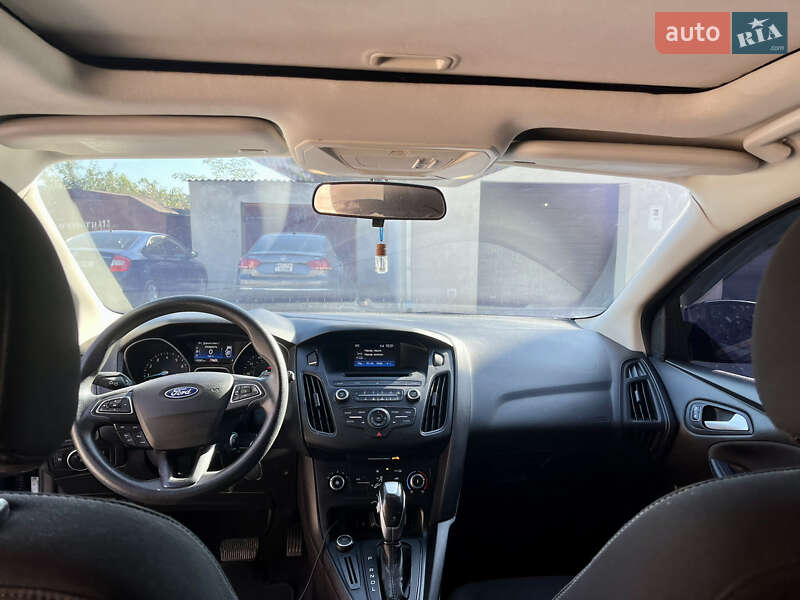 Хэтчбек Ford Focus 2016 в Чорткове