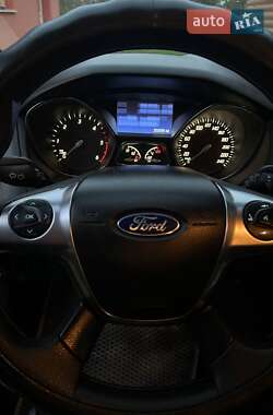 Универсал Ford Focus 2013 в 