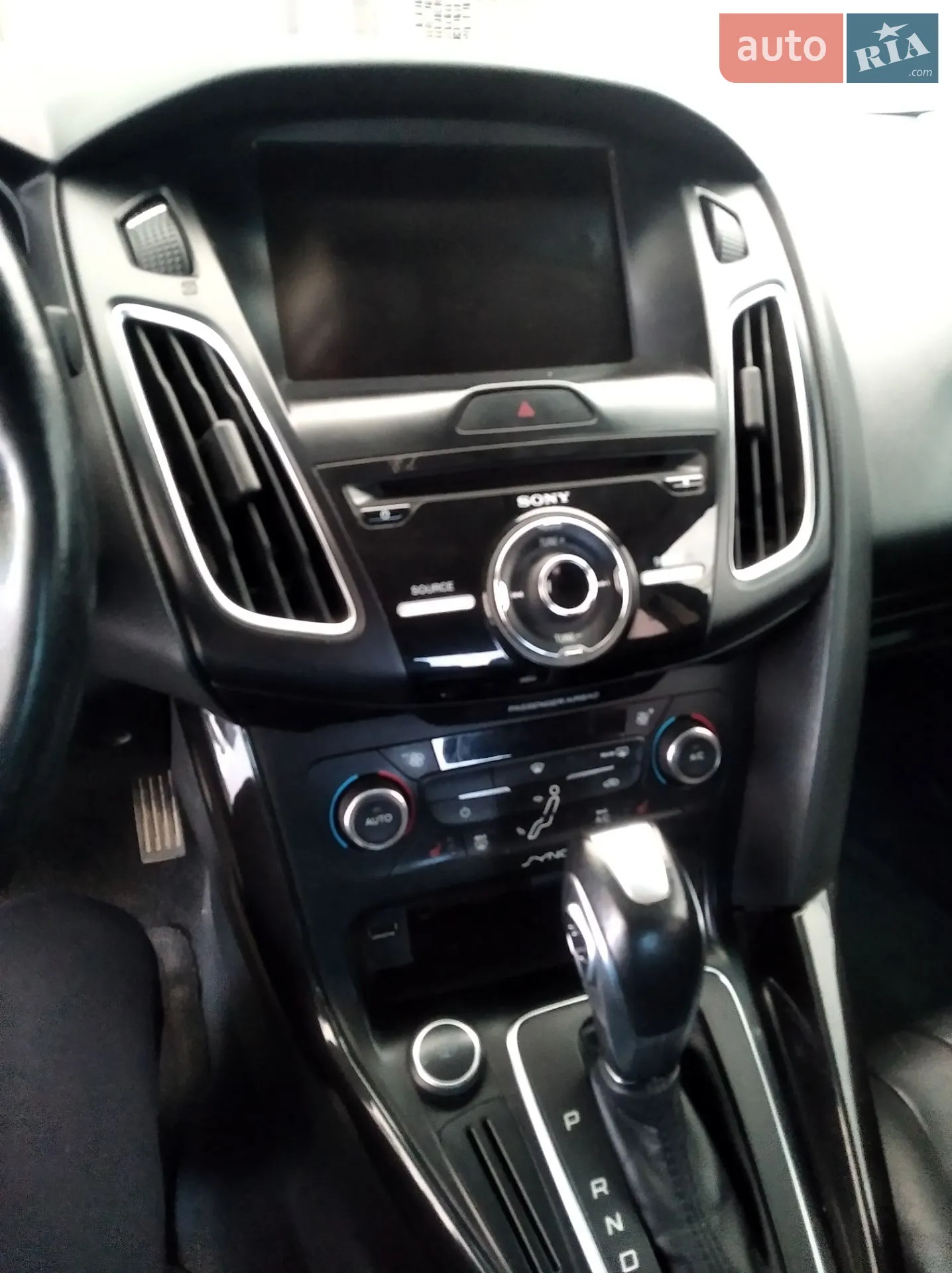 2015 Ford Focus - мініатюра 15