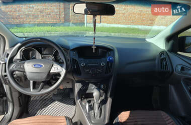 Седан Ford Focus 2016 в 