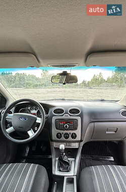 Универсал Ford Focus 2010 в 
