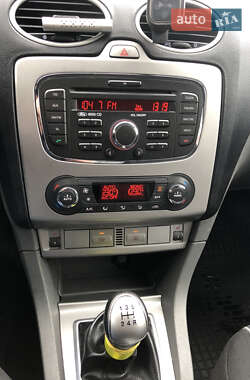 Универсал Ford Focus 2010 в Львове