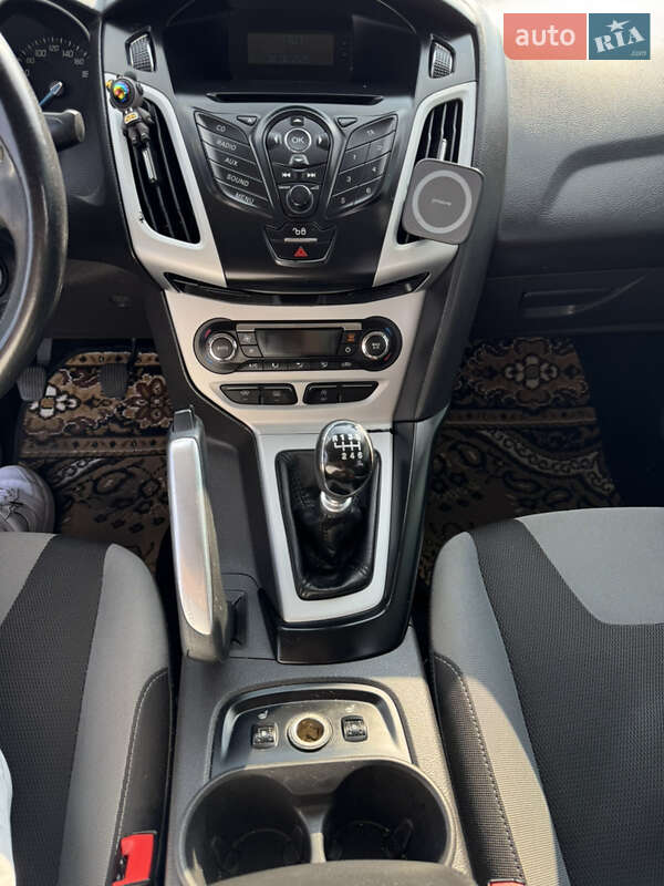 Седан Ford Focus 2013 в Киеве