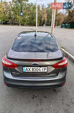 Седан Ford Focus 2013 в 