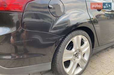 Седан Ford Focus 2012 в 