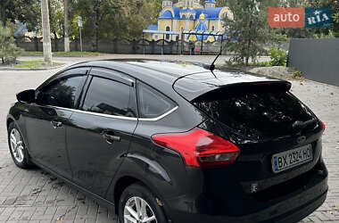 Хэтчбек Ford Focus 2015 в 
