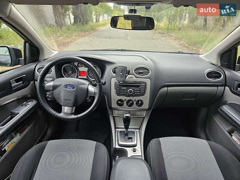 Седан Ford Focus 2010 в Киеве