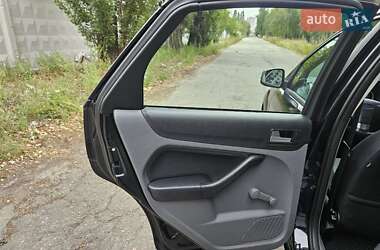 Седан Ford Focus 2010 в 