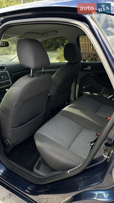 Хэтчбек Ford Focus 2006 в Днепре фото 11 Хэтчбек Ford Focus 2006 в Днепре
