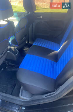 Универсал Ford Focus 2005 в 
