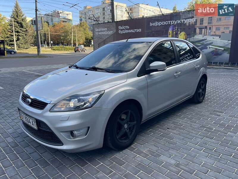 Хэтчбек Ford Focus 2008 в Полтаве