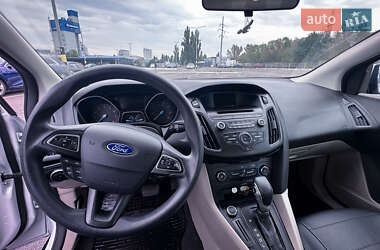 Седан Ford Focus 2016 в Киеве