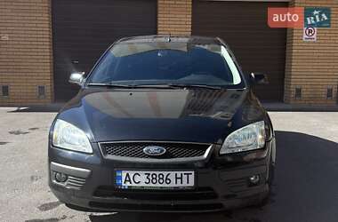 Хэтчбек Ford Focus 2006 в 