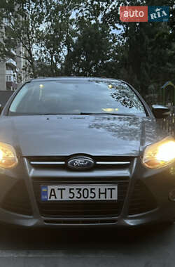 Хэтчбек Ford Focus 2012 в Львове