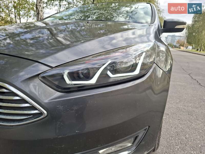 Хэтчбек Ford Focus 2017 в Запорожье