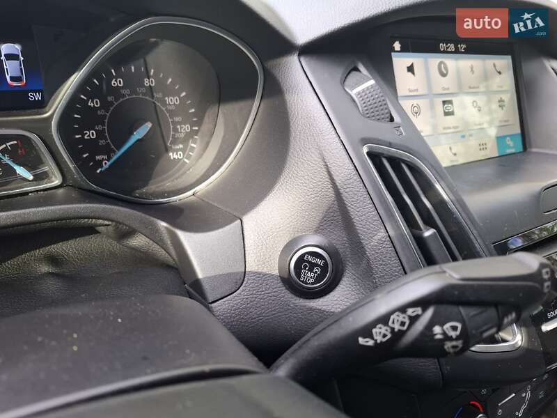 Хэтчбек Ford Focus 2017 в Запорожье