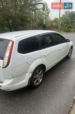 Универсал Ford Focus 2010 в 