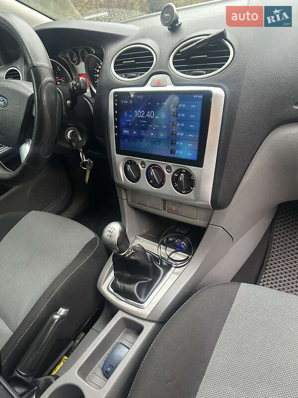 Универсал Ford Focus 2010 в Черновцах фото 8 Универсал Ford Focus 2010 в Черновцах