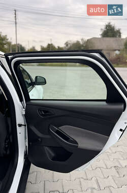 Универсал Ford Focus 2014 в 