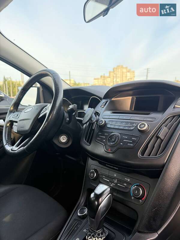 Седан Ford Focus 2016 в Львові фото 7 Седан Ford Focus 2016 в Львові