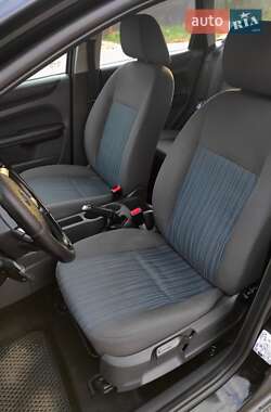 Универсал Ford Focus 2005 в 