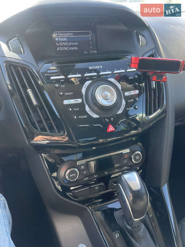 Хэтчбек Ford Focus 2013 в Каменец-Подольском