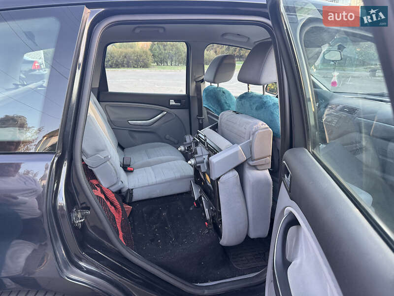 Хэтчбек Ford Focus 2008 в Кривом Роге