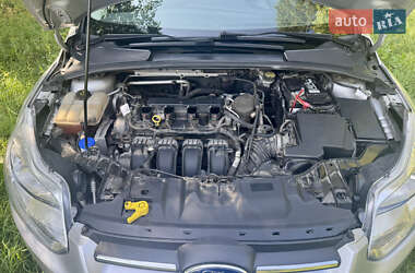 Седан Ford Focus 2014 в  фото 23 Седан Ford Focus 2014 в
