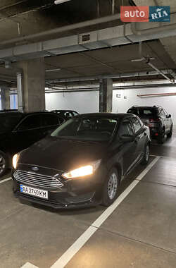 Седан Ford Focus 2018 в 