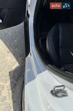Седан Ford Focus 2013 в 